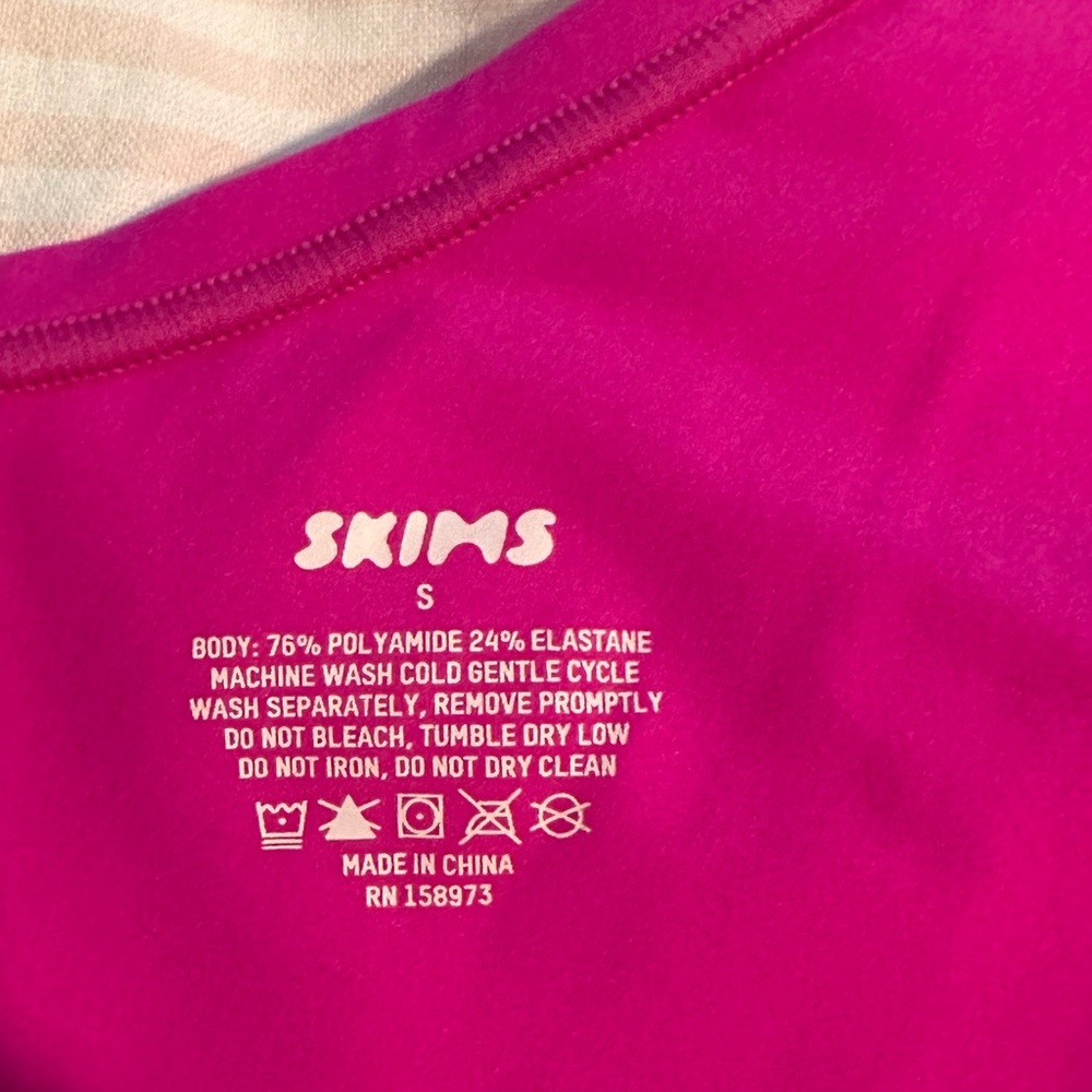 Skims Fits Everybody Dress - Picture 5 of 5